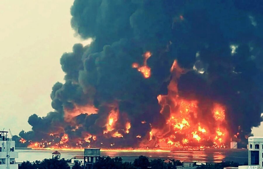 Israeli fighter jets bomb Houthi targets in Yemen