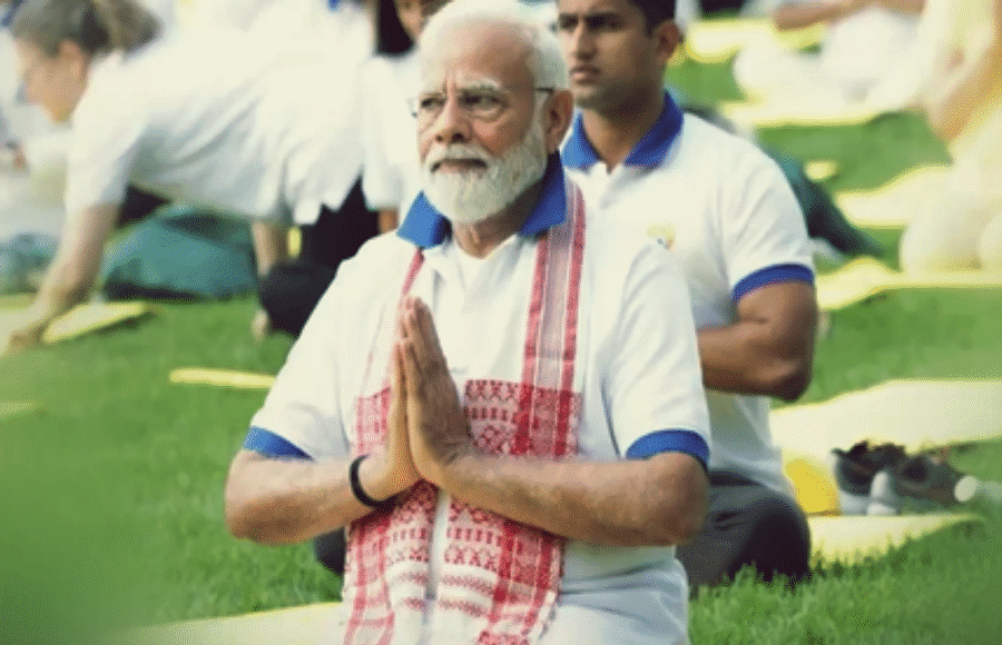 PM Modi practicing yoga with mass gathering in Visakhapatnam on International Yoga Day