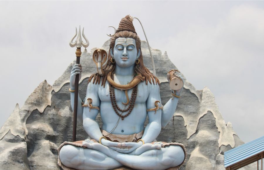 Devotees worship Lord Shiva during Sawan month 2025 in India