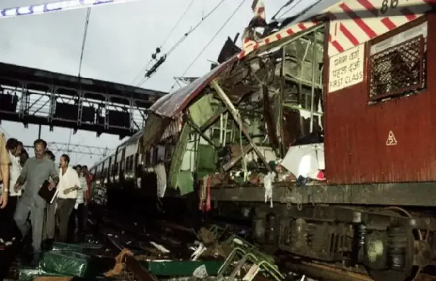 Bombay High Court acquits accused in 2006 Mumbai train blasts case